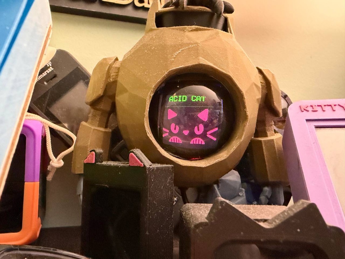 ACID CAT mounted in a mech head